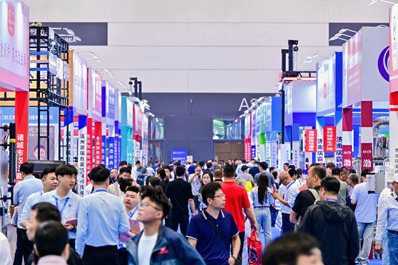 食品加工和包裝機械展覽會、采購商參觀、現場參觀、專業觀眾參觀,青島食品機械展,藍博食品機械展,青島藍博國際會展有限公司,藍博會展