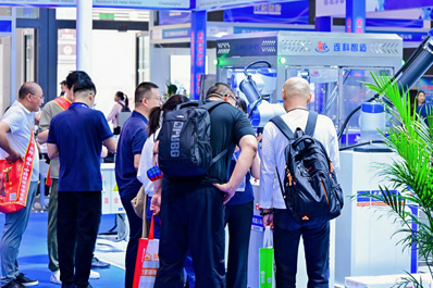 食品加工和包裝機械展覽會、采購商參觀、現場參觀、專業觀眾參觀,青島食品機械展,藍博食品機械展,青島藍博國際會展有限公司,藍博會展